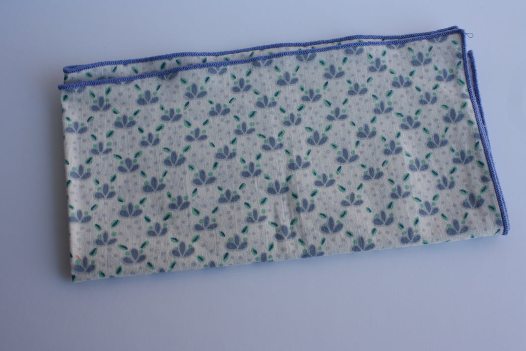 Vintage cloth dinner napkin in periwinkle deco print